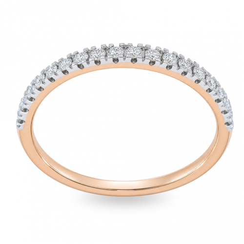 Gold ring with diamond