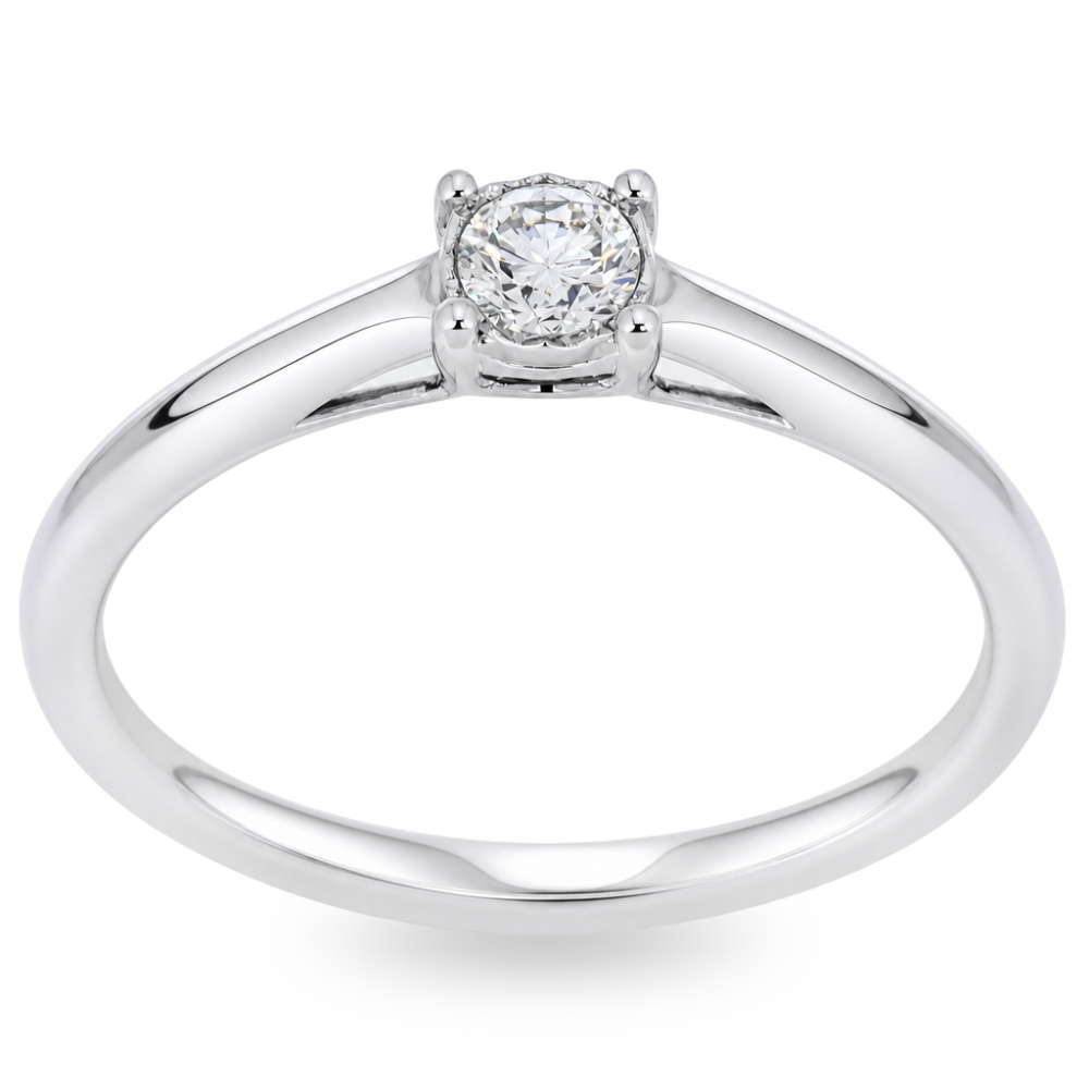 Gold ring with diamond