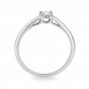 Gold ring with diamond