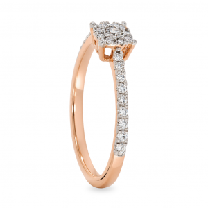 Gold ring with diamond