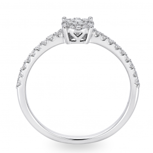 Gold ring with diamond