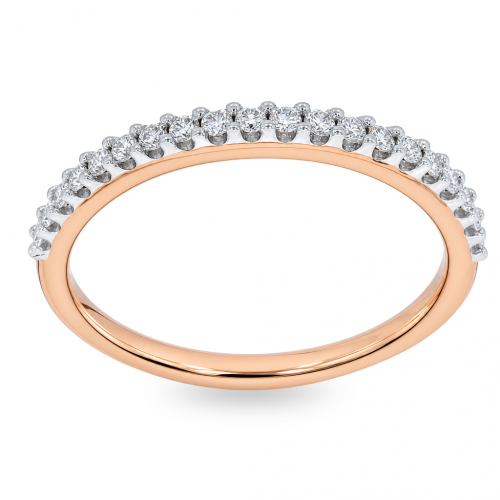 Gold ring with diamond