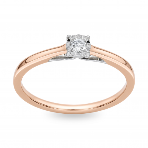 Gold ring with diamond