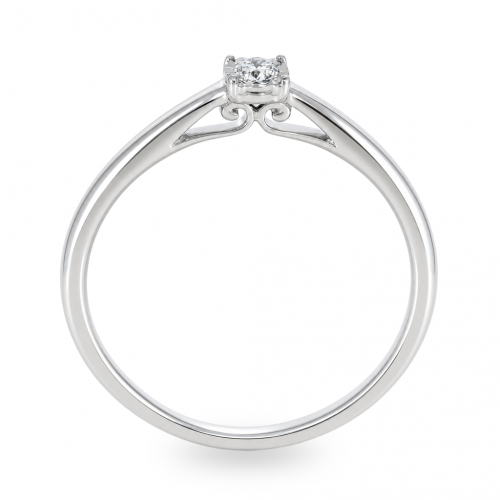 Gold ring with diamond