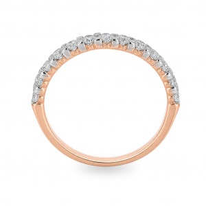 Gold ring with diamond
