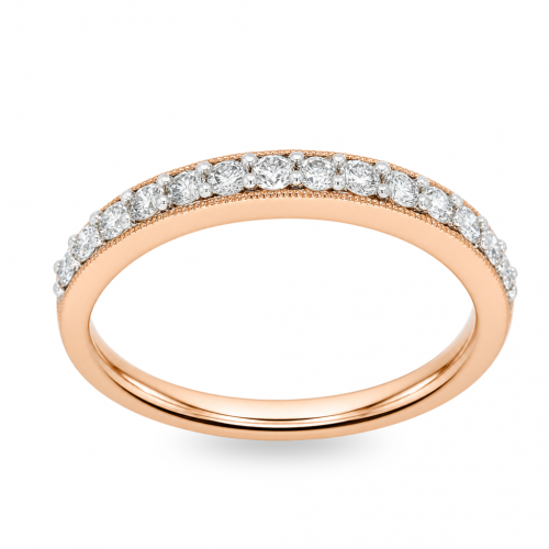 Gold ring with diamond