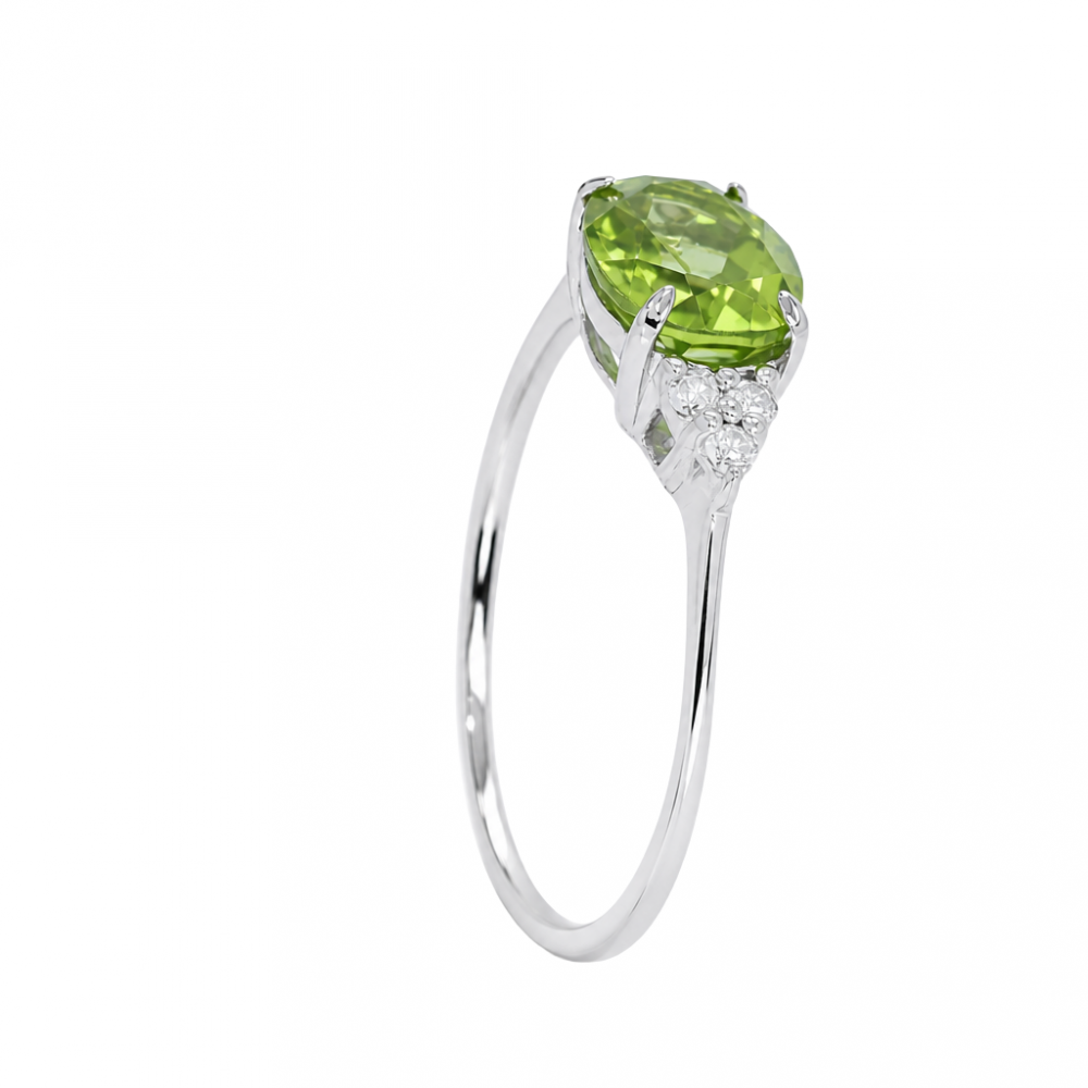 Серебряное кольцо