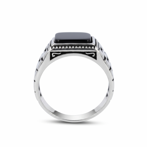 Men’s silver ring