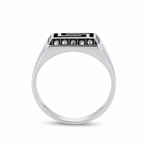 Men’s silver ring
