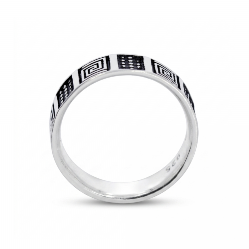 Men’s silver ring