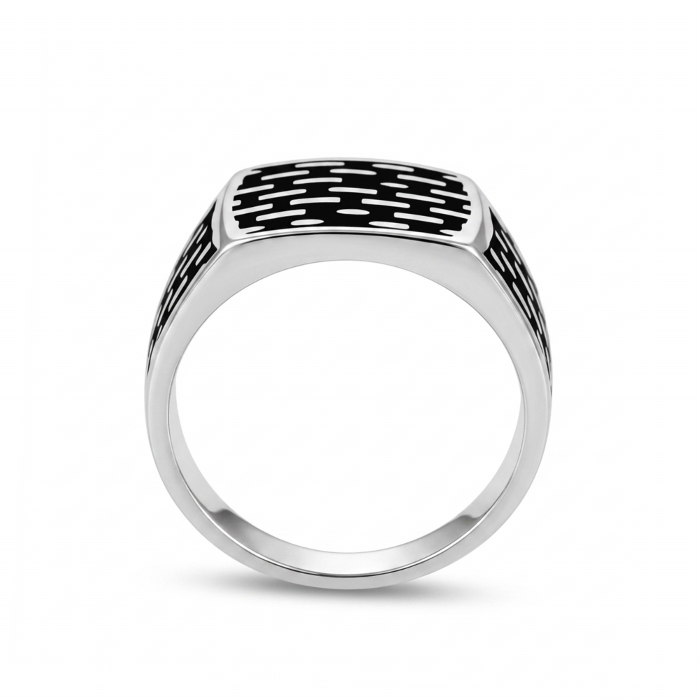 Men’s silver ring