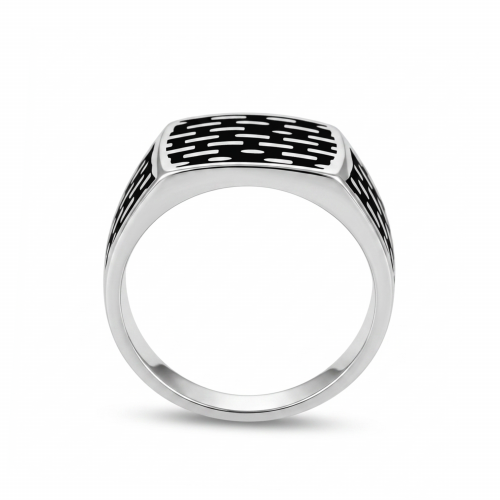 Men’s silver ring
