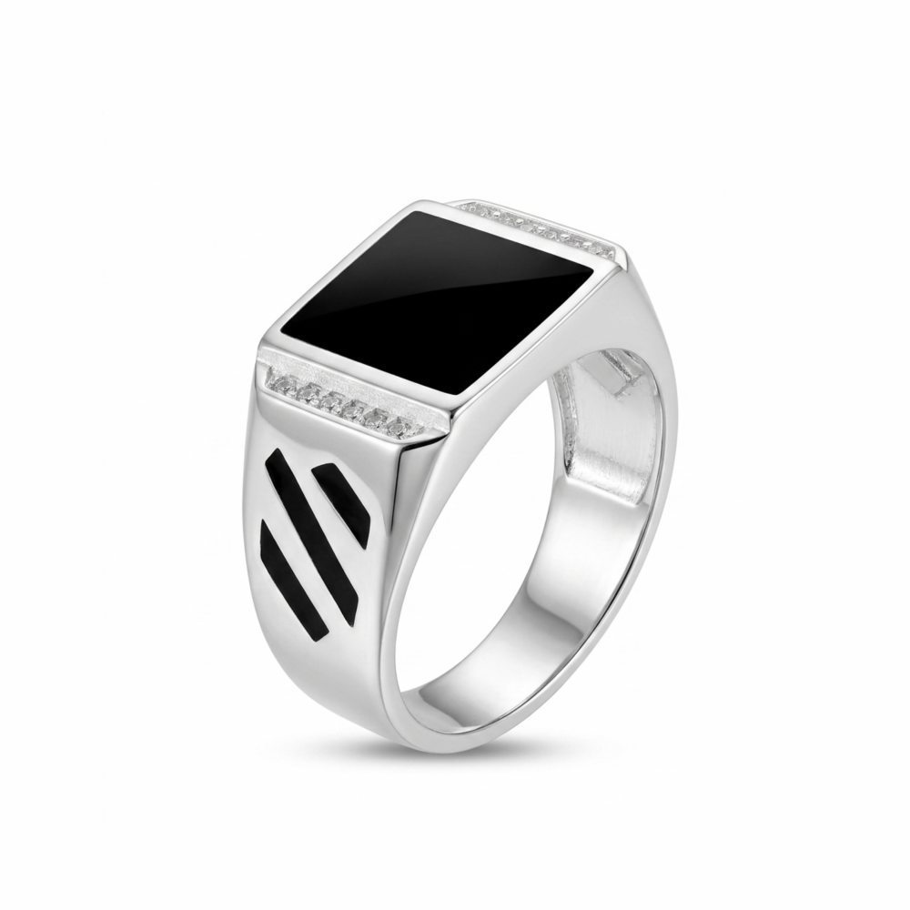Men’s silver ring