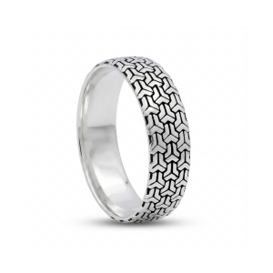Men’s silver ring