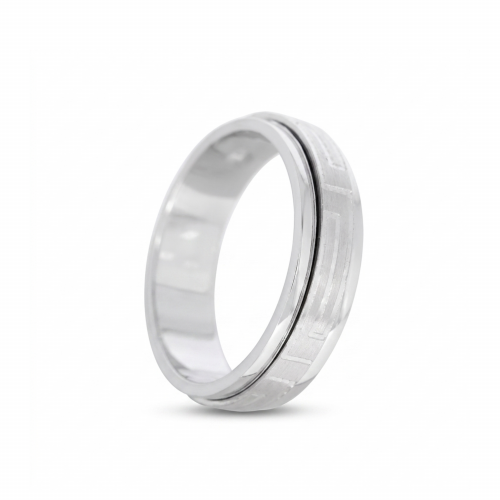 Men’s silver ring