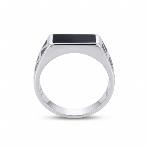 Men’s silver ring