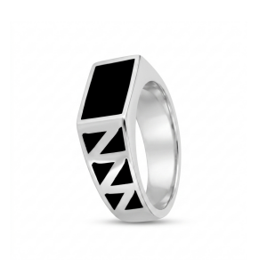 Men’s silver ring