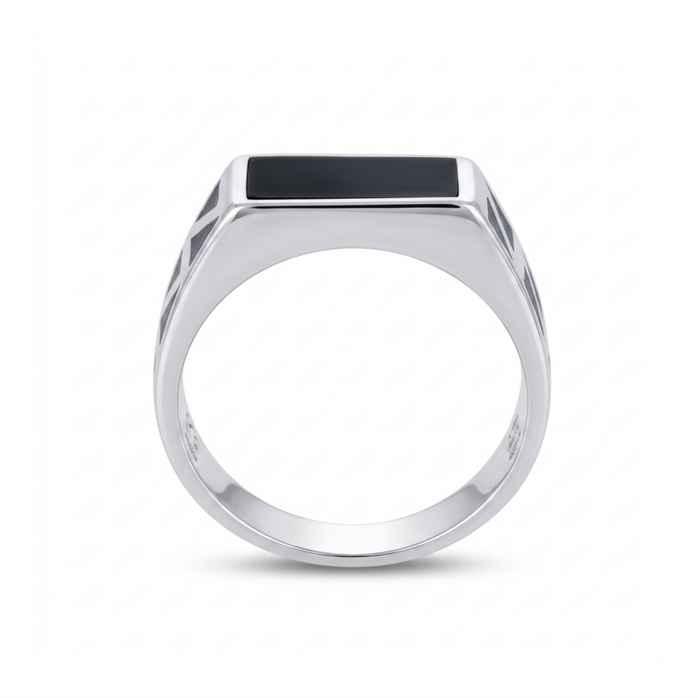 Men’s silver ring
