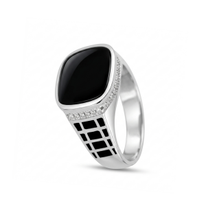 Men’s silver ring