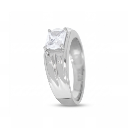Men’s silver ring