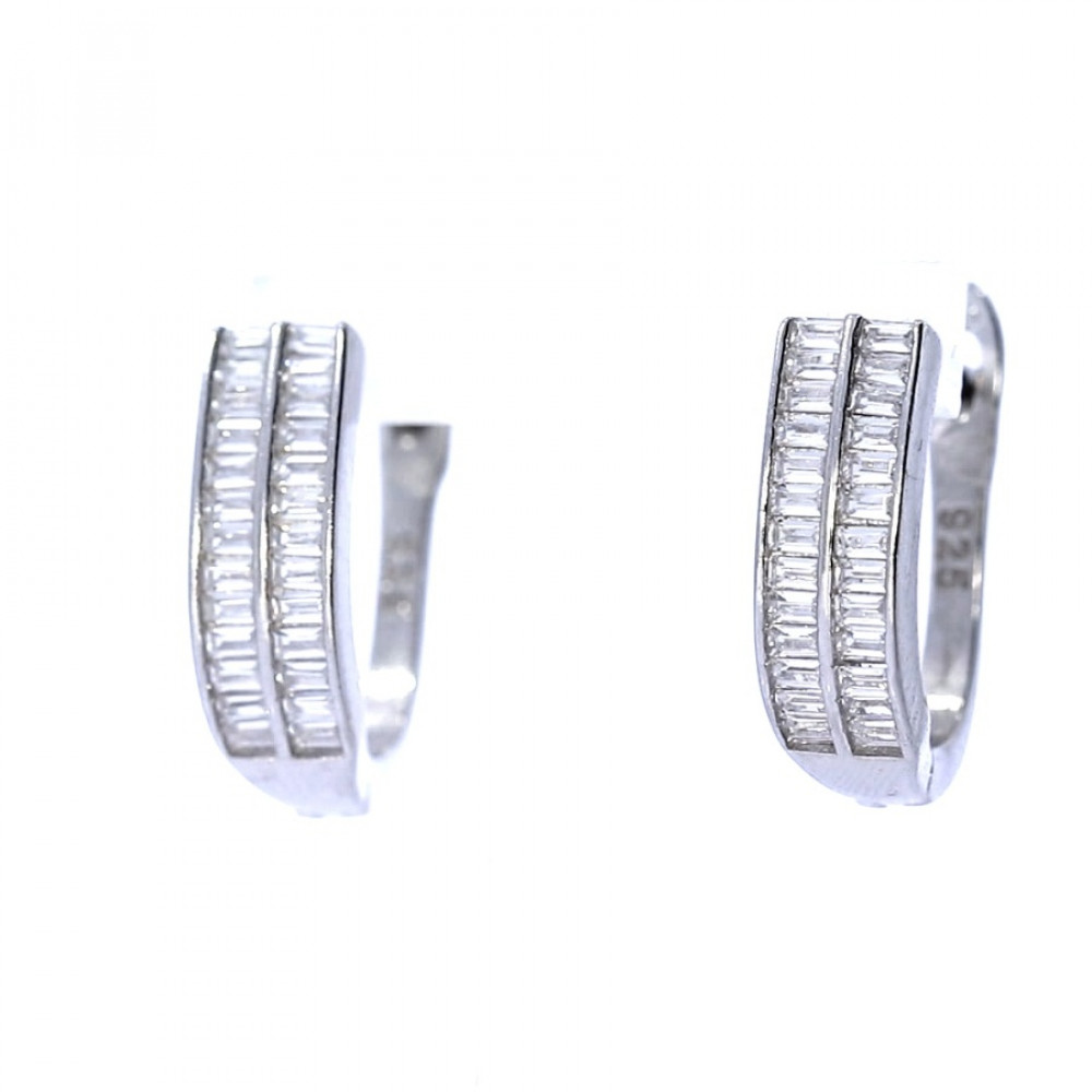 Silver earrings with zircon