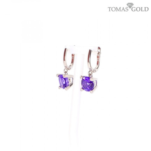 Silver earrings with tanzanite