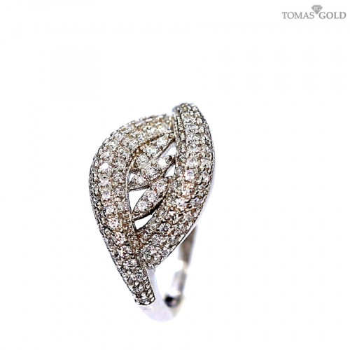 Silver ring with zircon