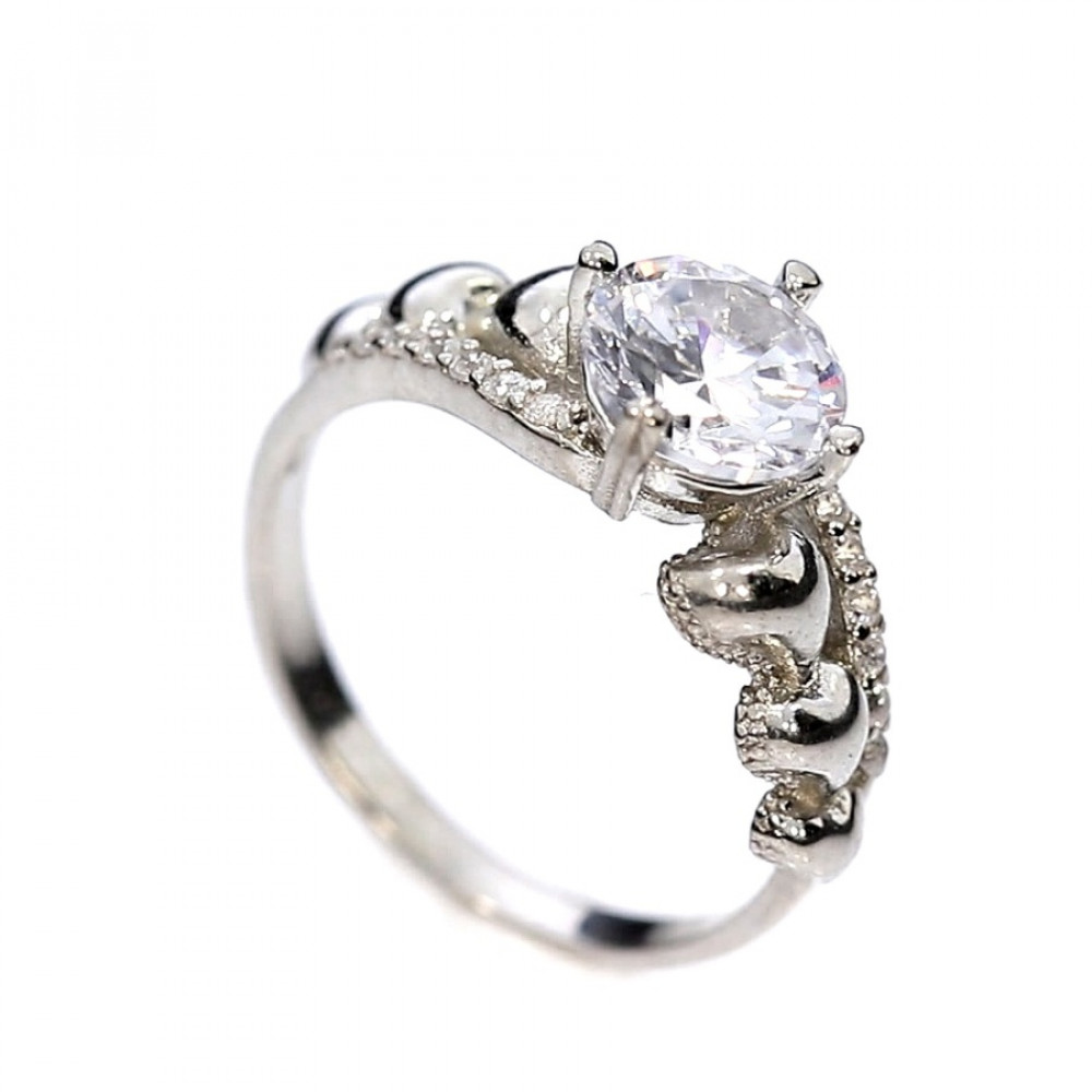 Серебряное кольцо с цирконом