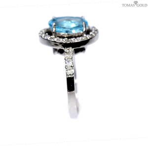 Sidabrinis žiedas topazu