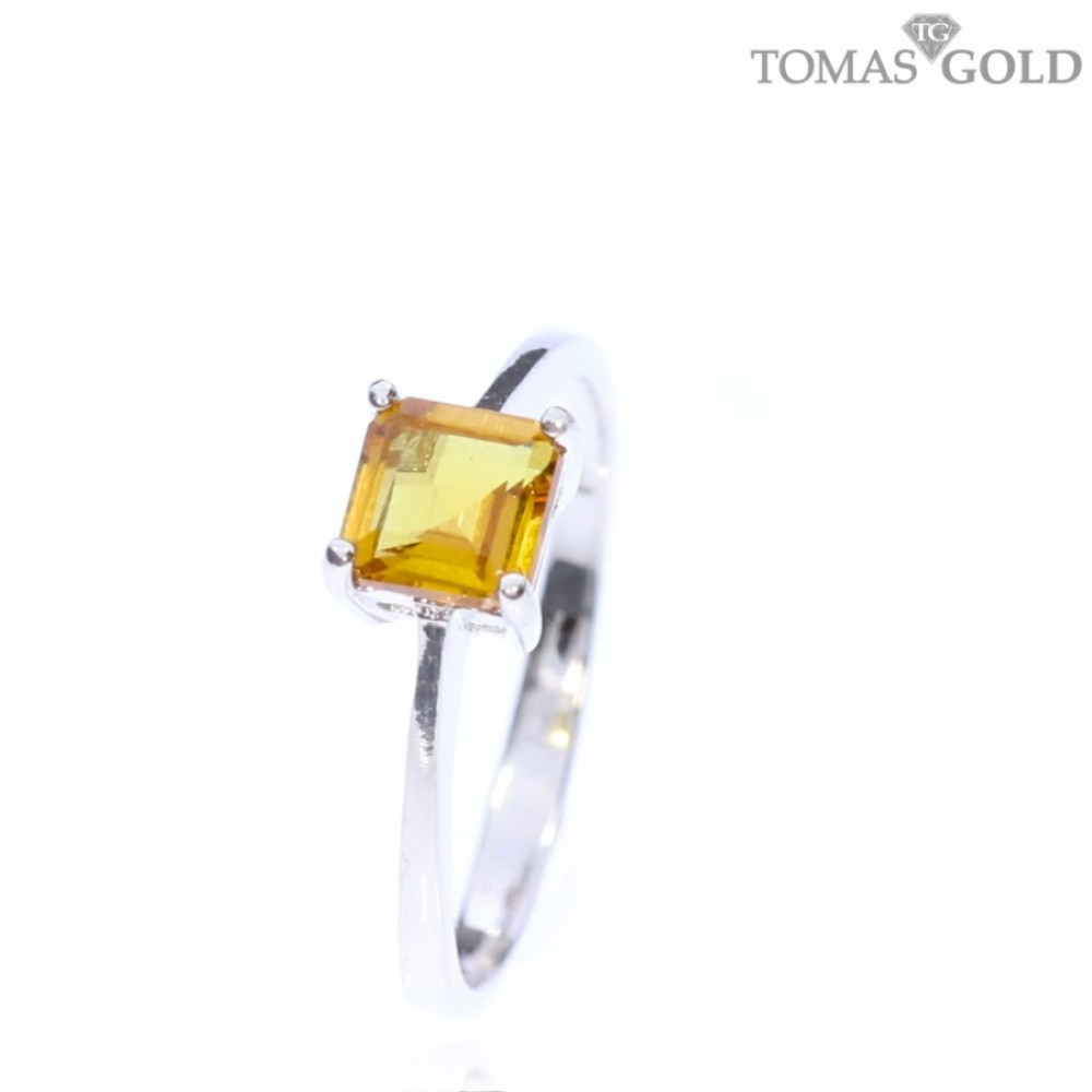 Серебряное кольцо с топазом