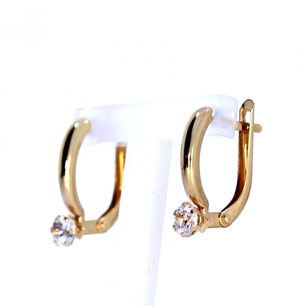 Gold earrings with zircon