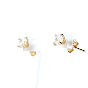 Gold earrings with zircon