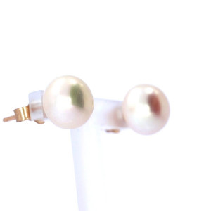 Gold earrings with cultured pearl