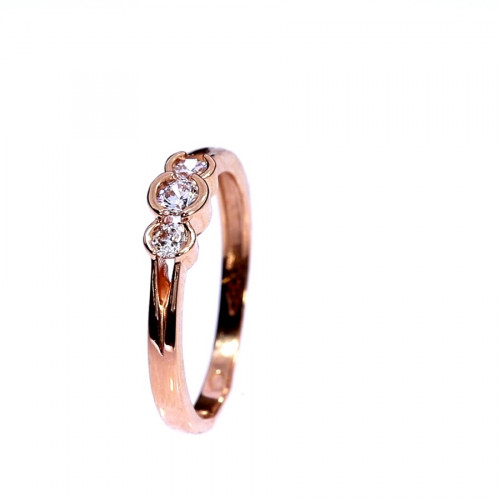 Gold ring with zircon