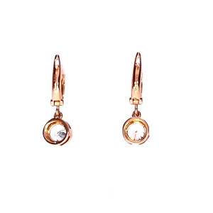 Gold earrings with zircon