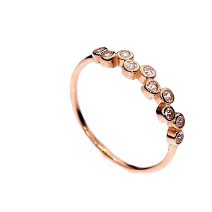 Golden ring with zircon