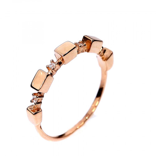 Kuldnesõrmus tsirkoonidega