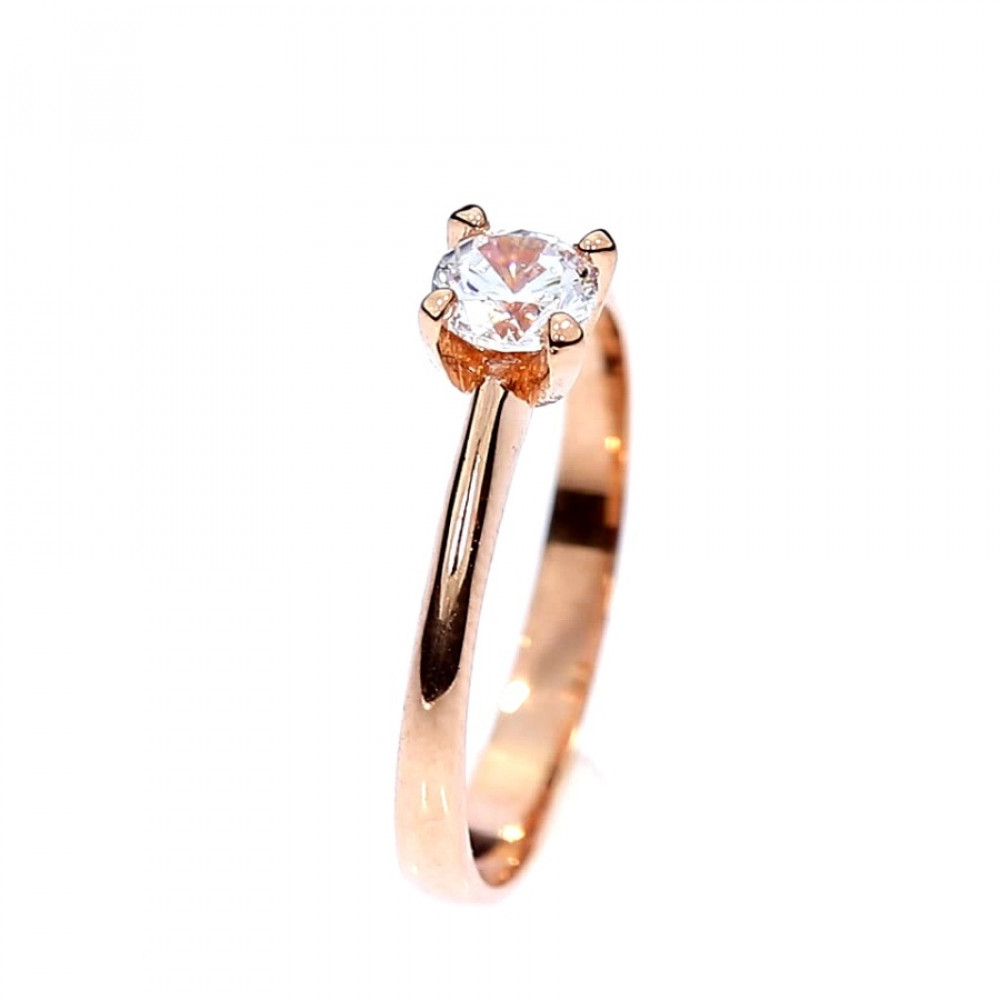 Golden ring with zircon