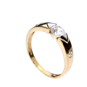 Golden ring with zircon