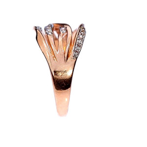 Золотое кольцо с цирконом