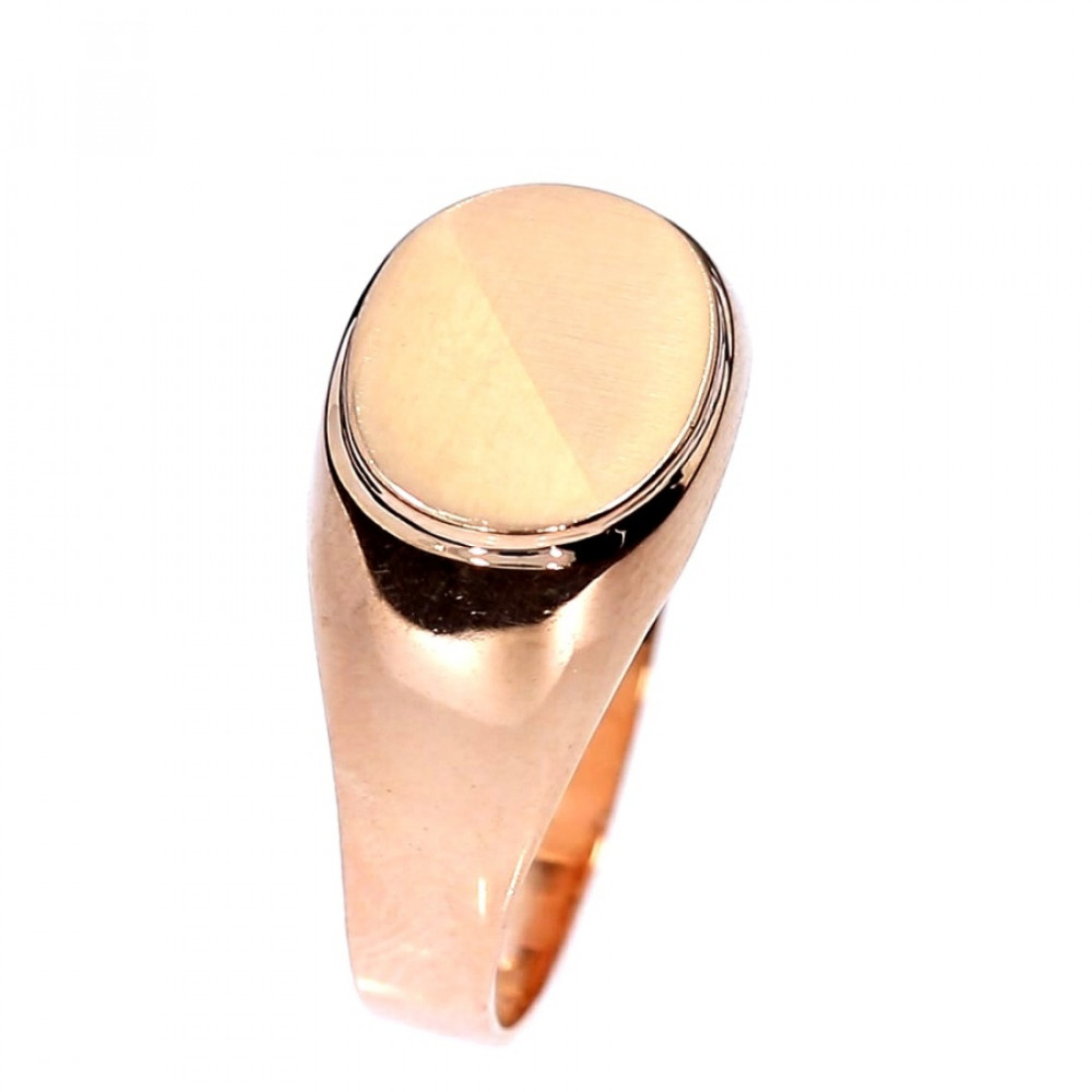 Golden men's ring