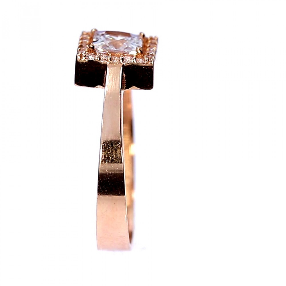 Kuldnesõrmus tsirkoonidega