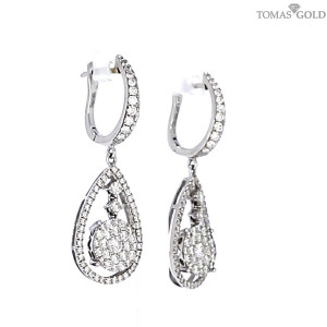 Золотый серьги с бриллиантом