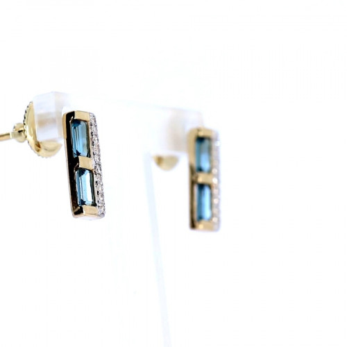 Gold earrings with London topaz