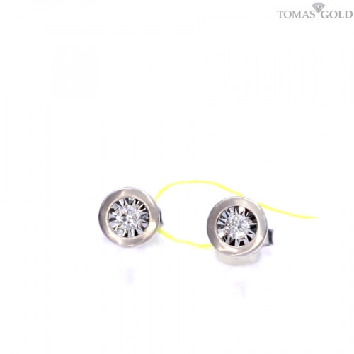 Gold earrings with diamonds