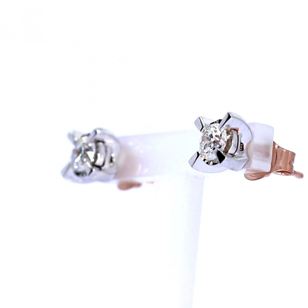 Золотые серьги с драгоценными камнями