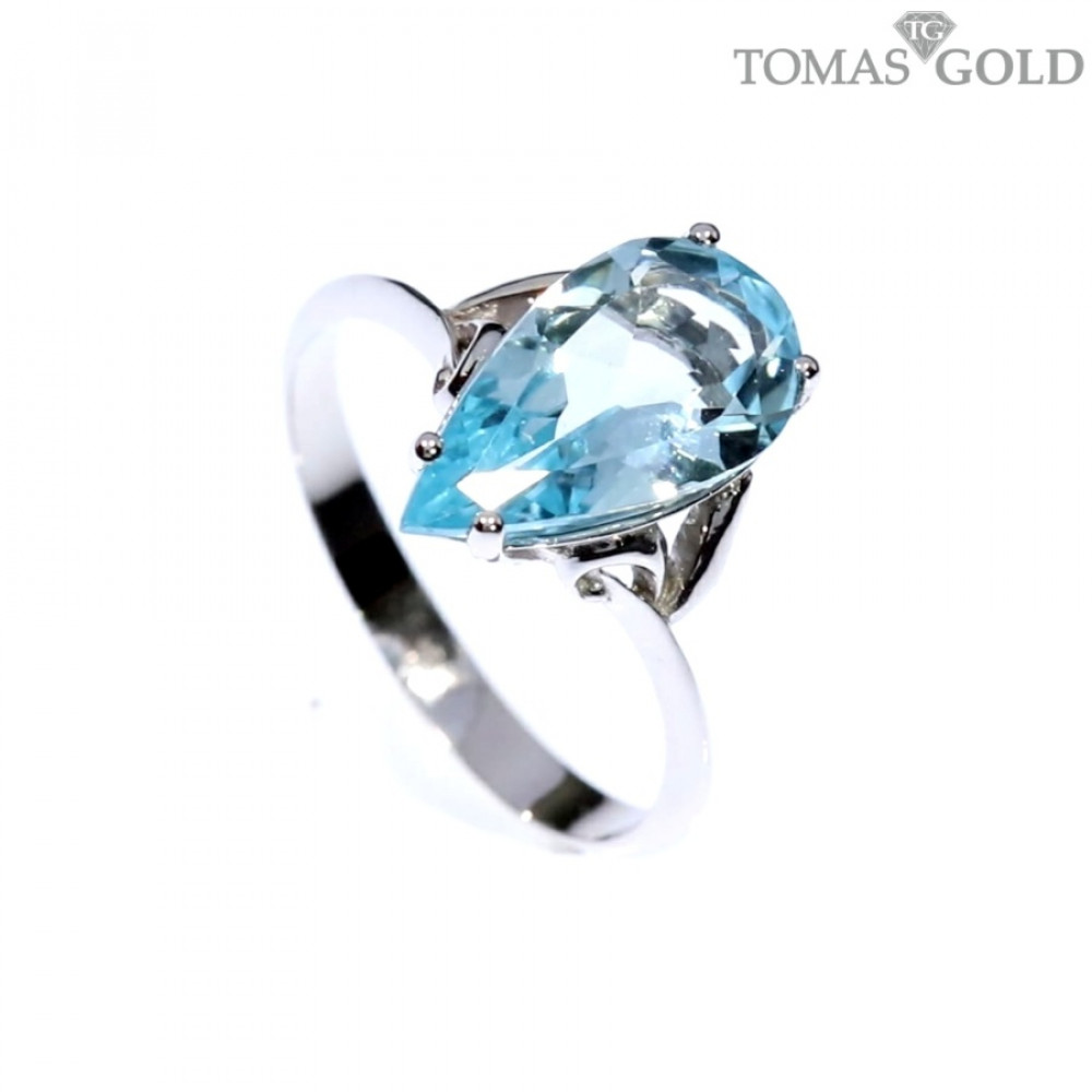 Gold ring with topaz