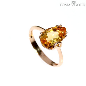 Golden ring with citrine
