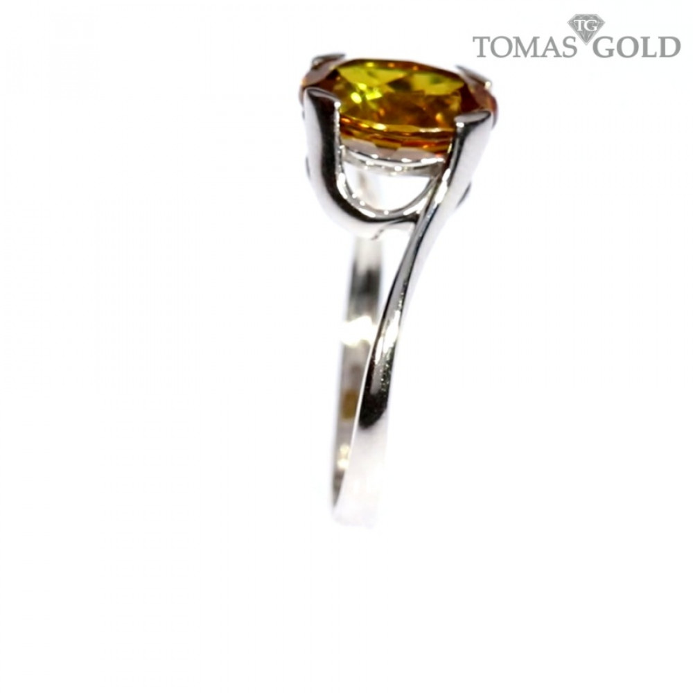 Auksinis žiedas su zultanitu