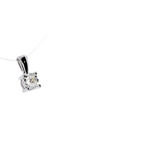 Golden pendant with with diamond